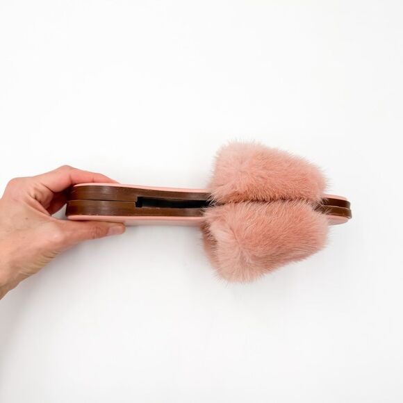 Louis Vuitton LV Lock Pink Mink Fur Slides Sandals EU 38 US 8 - Picture 9 of 13